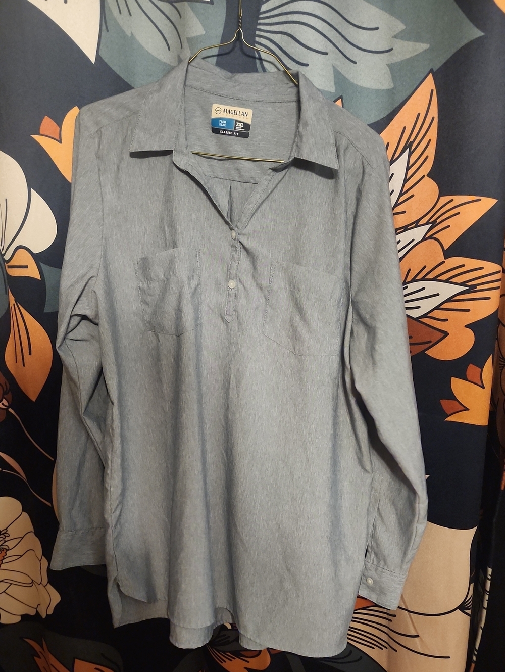 Magellan Outdoors Light Gray Long Sleeve Pullover Shirt